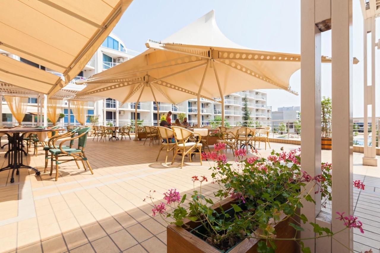 Design Studio In Atlantis Resort&Spa, Burgas Airport Exterior photo