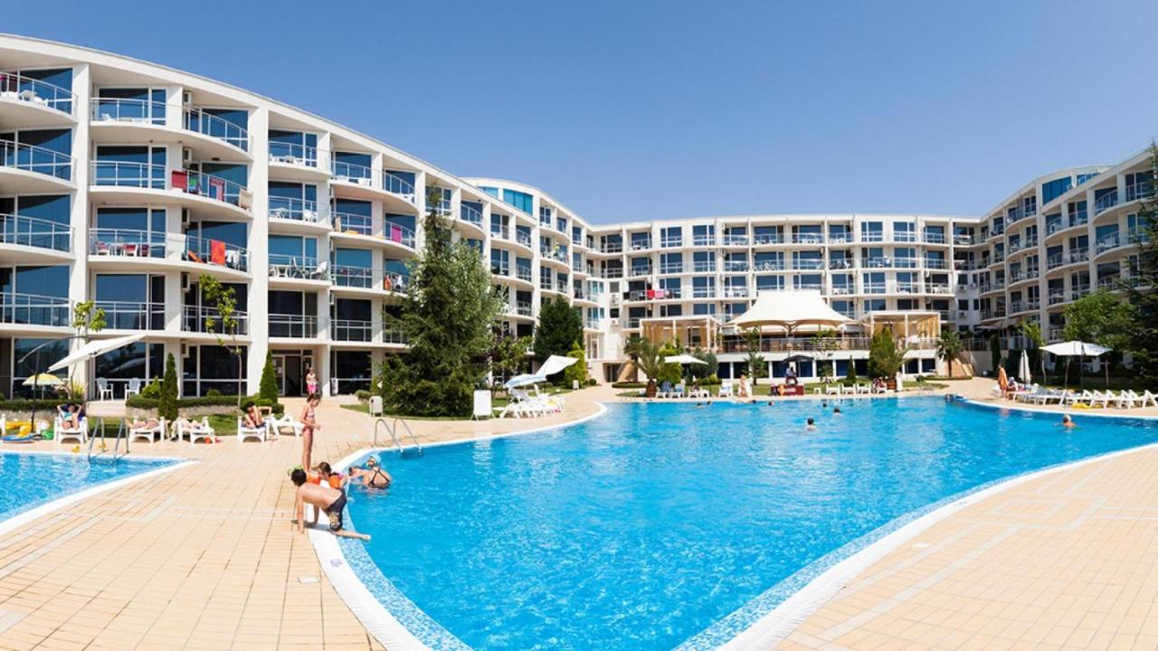 Design Studio In Atlantis Resort&Spa, Burgas Airport Exterior photo