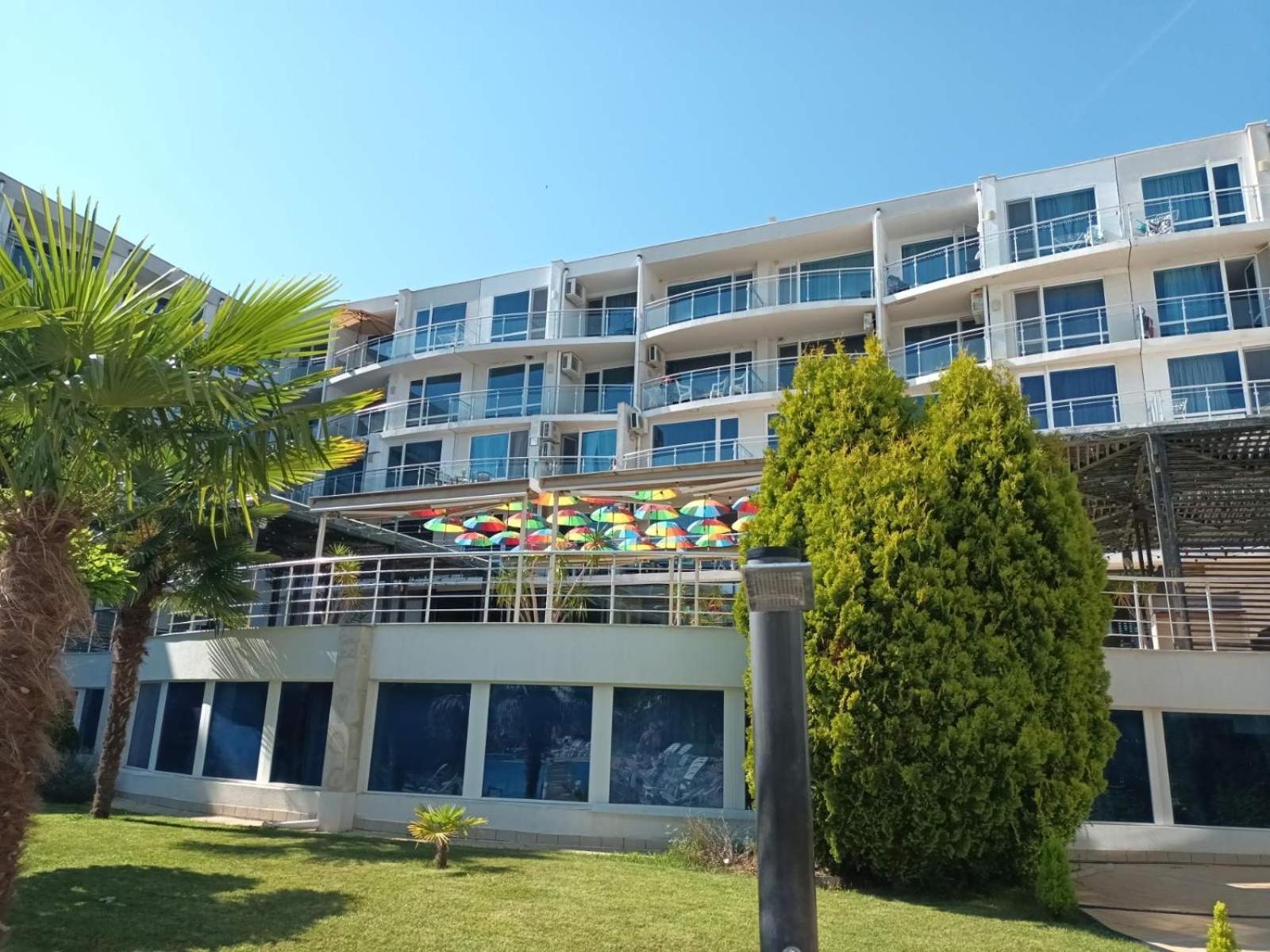 Design Studio In Atlantis Resort&Spa, Burgas Airport Exterior photo